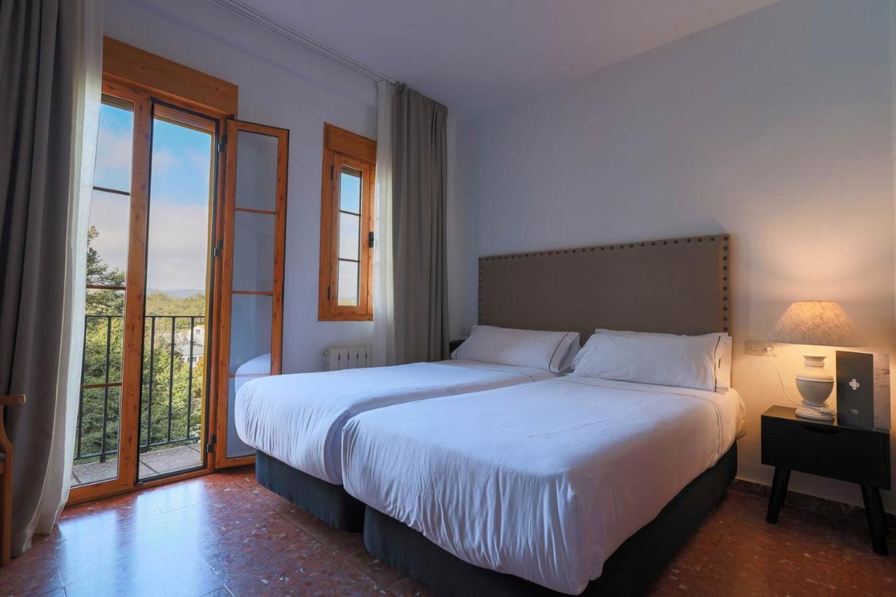 Setenil De Las Bodegas Hotel Tugasa El Almendral מראה חיצוני תמונה
