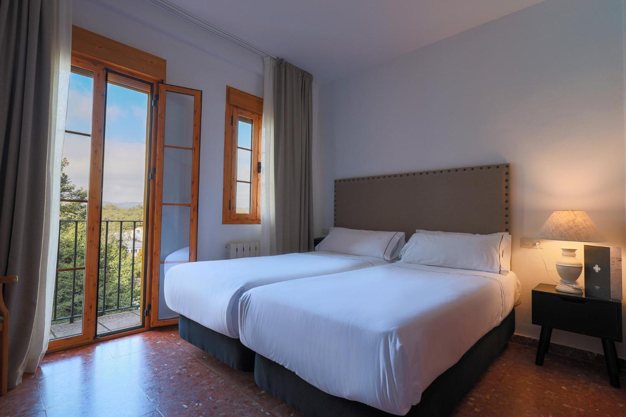 Setenil De Las Bodegas Hotel Tugasa El Almendral מראה חיצוני תמונה
