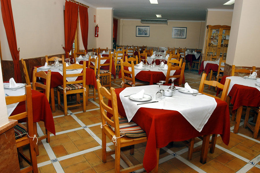 Setenil De Las Bodegas Hotel Tugasa El Almendral מראה חיצוני תמונה